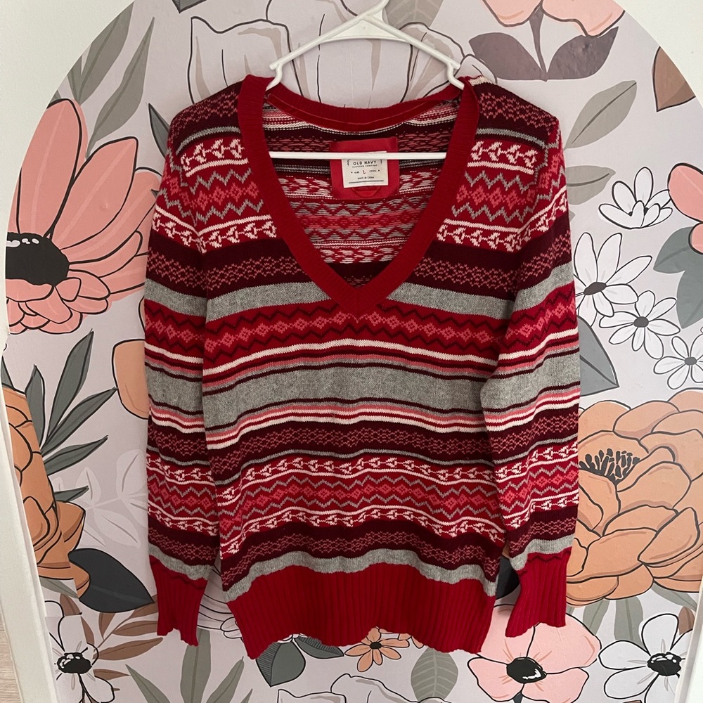 Old Navy Red and Gray Patterned Sweater